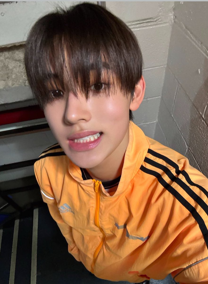eeonnm's tweet photo. 이사진들은또개커여움ㅎㅎ https://t.co/keiXnG2xRm
