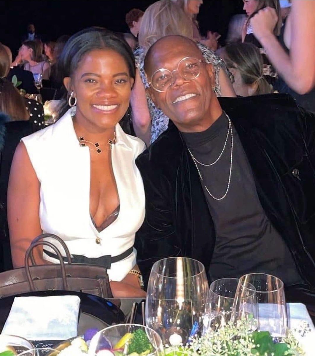 SaraMtshabi's tweet photo. Samuel L. Jackson and his Daughter Zoe🤎🤩 https://t.co/ftZWilRmyI