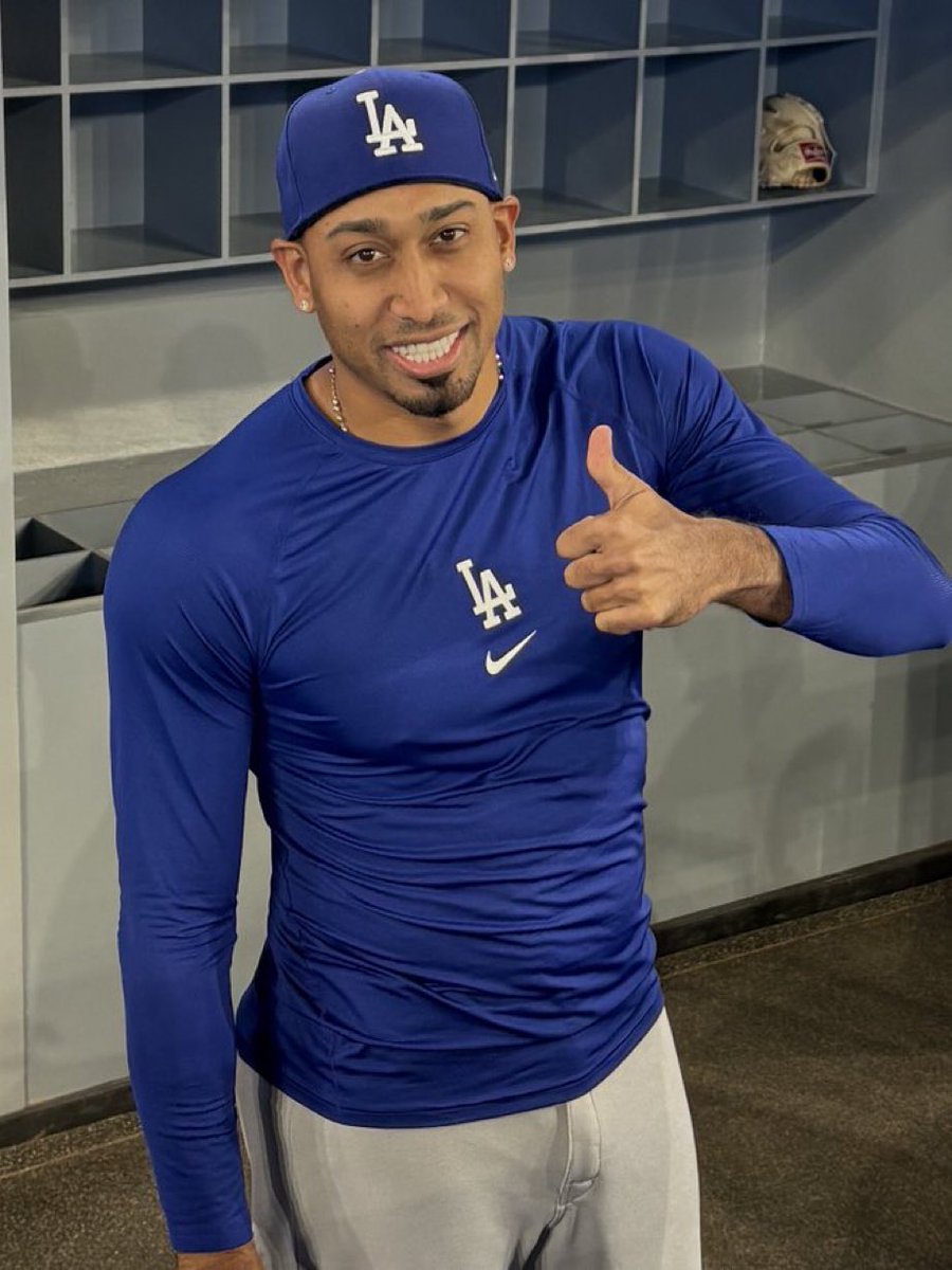 LADodgersMuse's tweet photo. Edwin Díaz picked up a blown save today! 

— 0.1 IP
— 1 H
— 2 ER
— 1 K
— 1 BB https://t.co/aMTgxGafLn