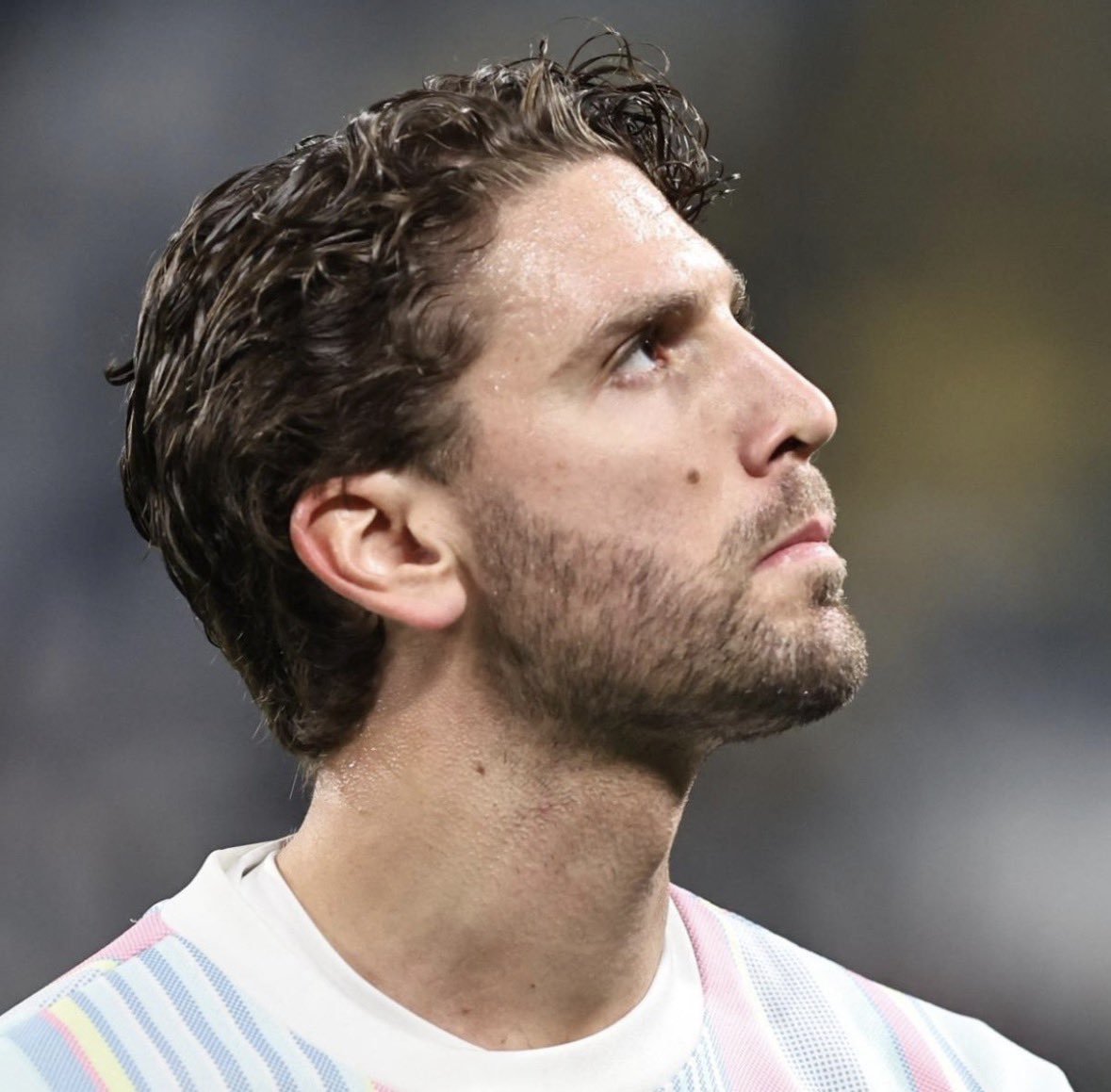 bornmadridista0's tweet photo. 🚨 JUST IN: Real Madrid is CONSIDERING Manuel Locatelli as a midfield option.

@Ekremkonur https://t.co/7HyHbvpp0E