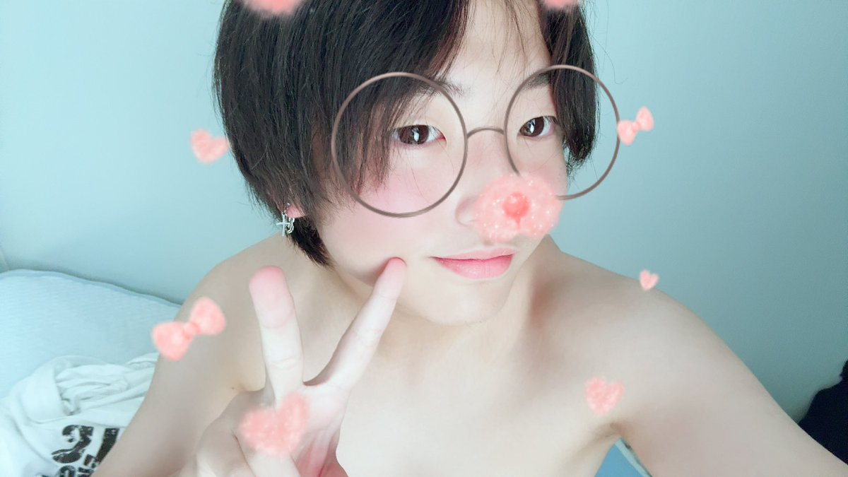Raikm2c's tweet photo. 同い年の友達欲しいな
 #ちゅー③ #身長158 #ゲイ https://t.co/H76LEgghmZ