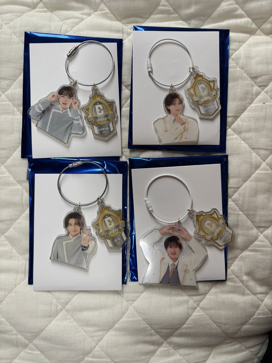 _mkebi's tweet photo. EBiDAN THE LIVE 2026 グッズ
エビライ 買い取り

譲:上記メンバー

求:定価（＋送料）

現場手渡し or 郵送 https://t.co/RVzQJoHIdm