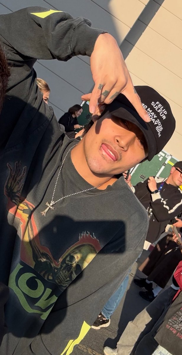 1siy's tweet photo. Pogi even without makeup 💕💖 @felipsuperior

 #SB19_KEN #FELIP

©️ mjfelipe (ig) https://t.co/yk8N5hERBo