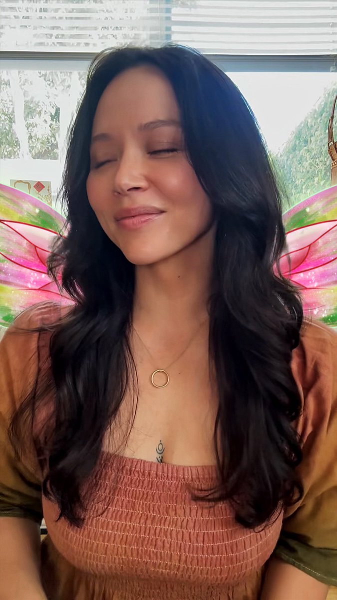 omissyishere's tweet photo. melissa is so fairy 🧚🏼‍♀️ https://t.co/os2FyE2WrX