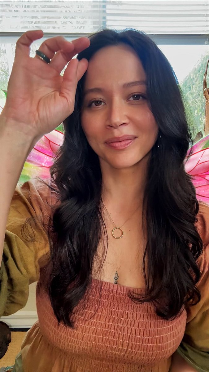 omissyishere's tweet photo. melissa is so fairy 🧚🏼‍♀️ https://t.co/os2FyE2WrX