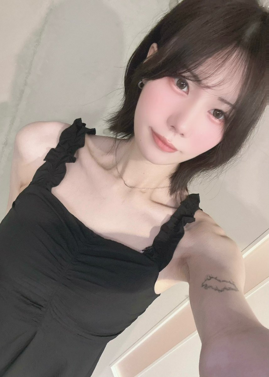 nagi_dolce_'s tweet photo. 今日はワンピ👗

#ニューハーフ https://t.co/QsOaHCQGaT