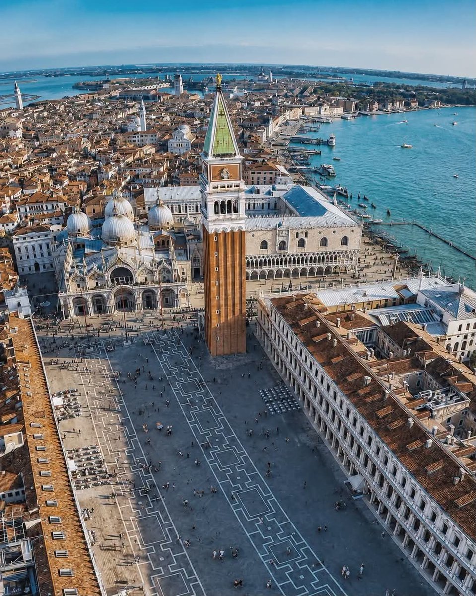 SeascapeNature's tweet photo. Venice, Italy 🇮🇹 https://t.co/KDYnzYEyv9