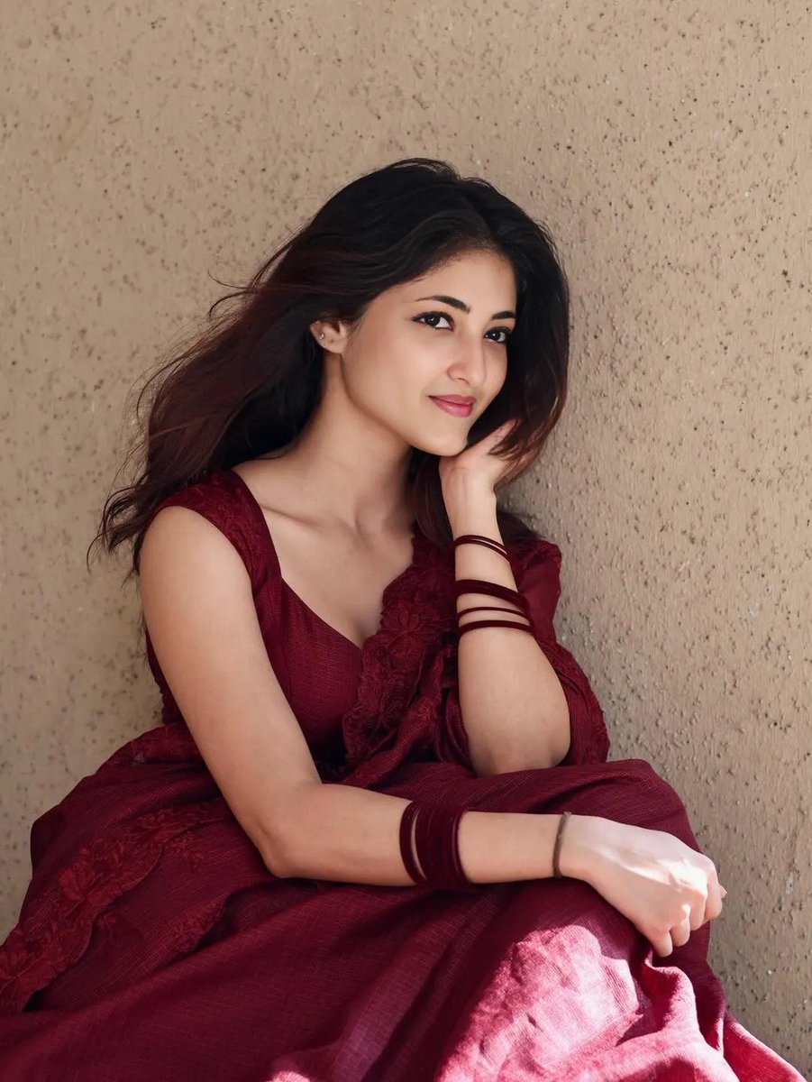 BarbieSevixof's tweet photo. This Saree Look 🔥🔥🔥 https://t.co/gCraUDZXuq