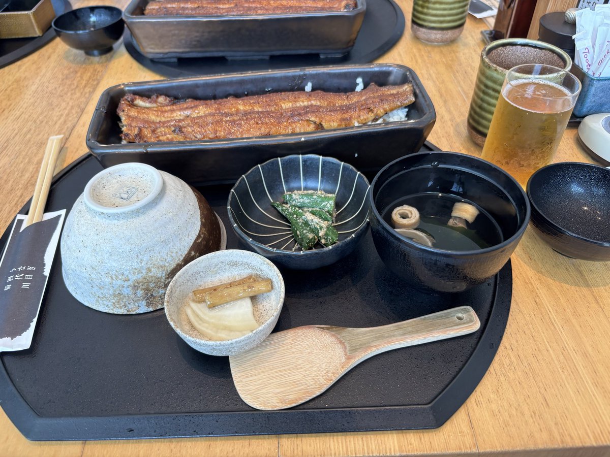 NR4YOU's tweet photo. 先月末に誕生日だったので先週行ってきた
店内エアコンの効きが悪かったからかビールは美味しかった
もちろん自費 https://t.co/uB3rXUDSlt