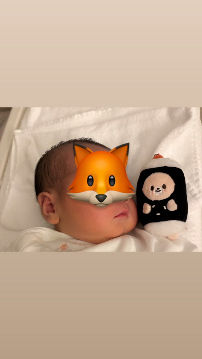 in0131ay's tweet photo. 出産끝‼️(👶🏻4260gで私の体ボロボロ)
カムバとオフイベね、了解しました🧑‍🩰💖 https://t.co/YleQpeCfaj