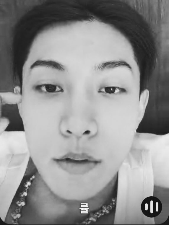 terjemahinRYUL's tweet photo. 260808 📸 4shoboiz instagram post

#률 #RYUL #롱샷 #LNGSHOT https://t.co/uu49lAWvUM