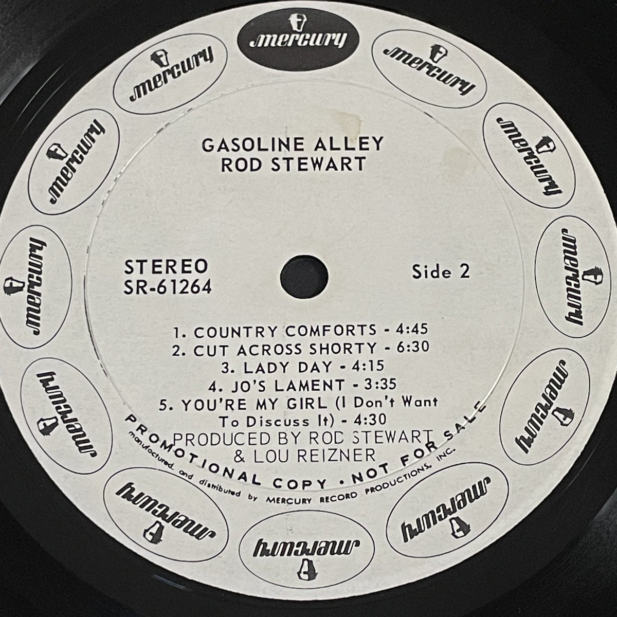 rsvp56513's tweet photo. 【本紙特選釣果】GASOLINE ALLEY | ROD STEWART | US MERCURY RECORD PRODUCTION INC. SR 61264 | SR 61264-A-M1 / SR61264-B-M1 | PROMOTIONAL COPY•NOT FOR SALE | 玉に瑕もトレース、ノイズに問題なしの嬉しい一枚、豊かなMERCURYの音は本紙大好物なのであります。 https://t.co/hpCk0NMDPu