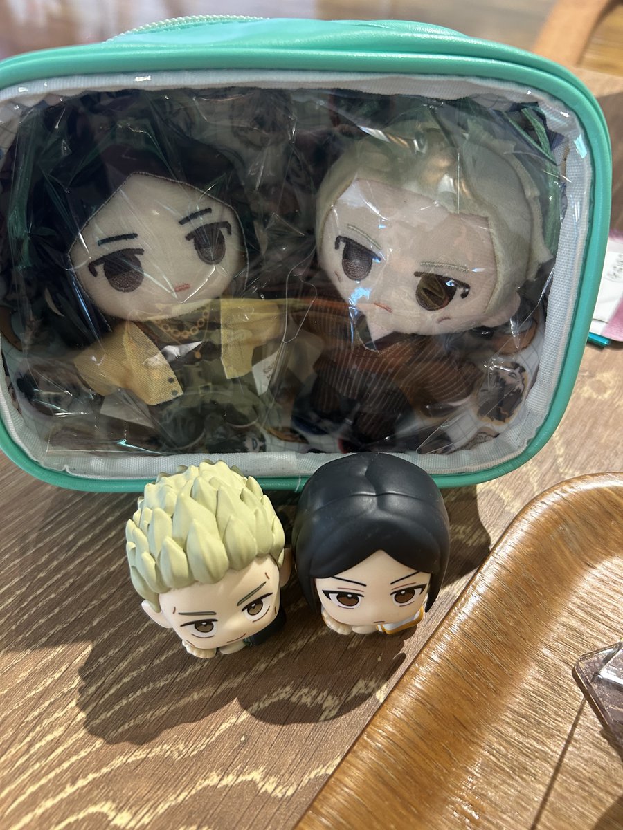 detteyuuu's tweet photo. 自引き嬉しすぎる���😭😭✨️
あと、新衣装のぬいも買いました✌️ https://t.co/THFMEdeq5p
