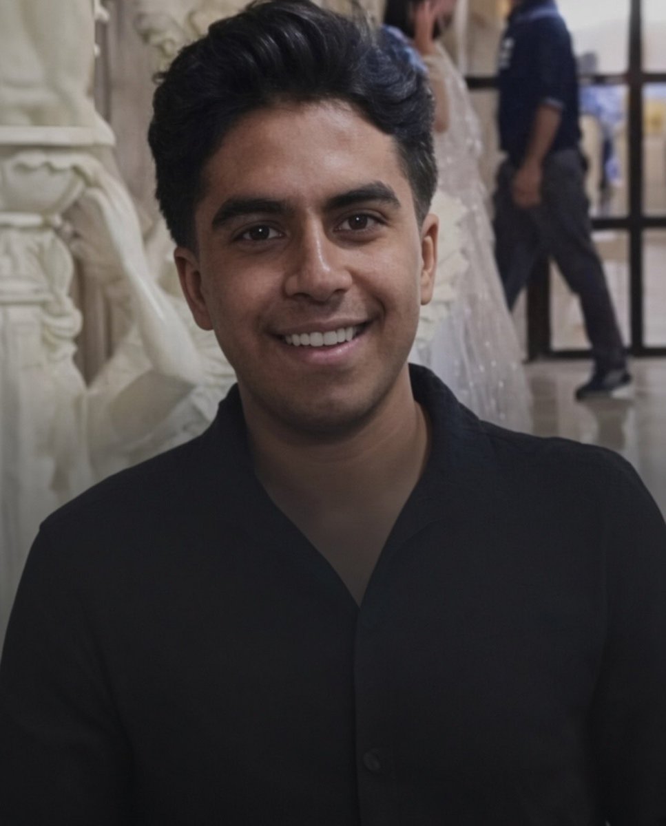 TajAlsaltaneh's tweet photo. 🚨🚨💔💔🚨🚨💔💔🚨🚨💔💔🚨🚨

They buried an 18-year-old under the wrong name for nearly seven months while his family searched and the terrorist regime spread lies that he was still alive in prison!

Soroush Karami was shot dead by security forces on 8 January 2026 in Kermanshah. 

No arrest. No trial. Just a bullet, a body swap, and months of silence.

The truth only came out after an exhumation.

This is how the Islamic Republic handles its victims.

SAY HIS NAME. Don’t let them erase him.

#EndTheIslamicRepublic