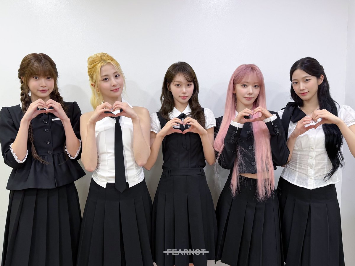 sserapics's tweet photo. LE SSERAFIM 2026 FEARNOT DAY MESSAGE 

#LE_SSERAFIM #르세라핌 https://t.co/fvXVqZqmLD