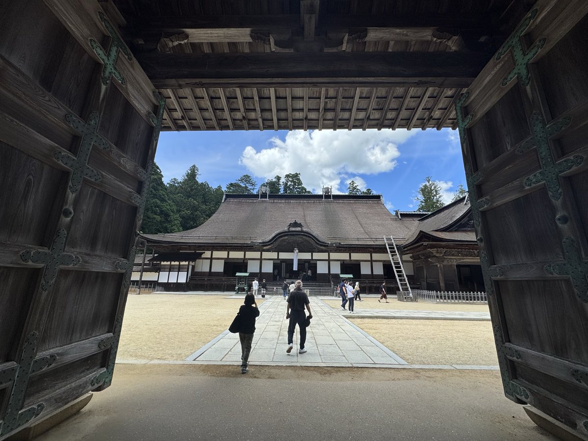sarubich's tweet photo. なんと‼️
金剛峯寺　ご開帳でござるぅ〜😭😭😭 https://t.co/vxN5jjD0Ac