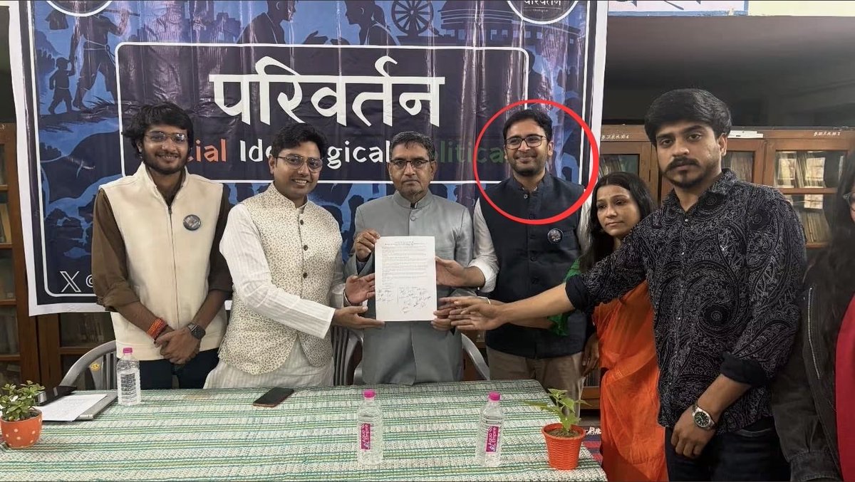 VijayGajeraO's tweet photo. Hello @AshutoshRanka 

Since you have chosen the same name ‘Parivartan’ for your activism, which was Kejriwal’s first NGO's name and was funded by the Ford Foundation

Gen Z of India wants to know your funding source for this Parivartan!

I hope you won't run away like Saurav Das https://t.co/S9NdEMWAlG