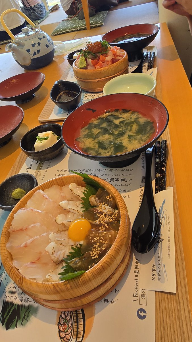 Trinity0315_fk7's tweet photo. マハタ丼旨かった https://t.co/QnXKEB3Qec
