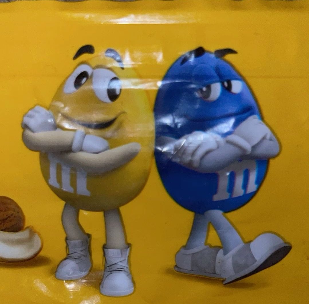 Starsofthemoons's tweet photo. byler if they were m&amp;ms https://t.co/gJ8vZrMSDk