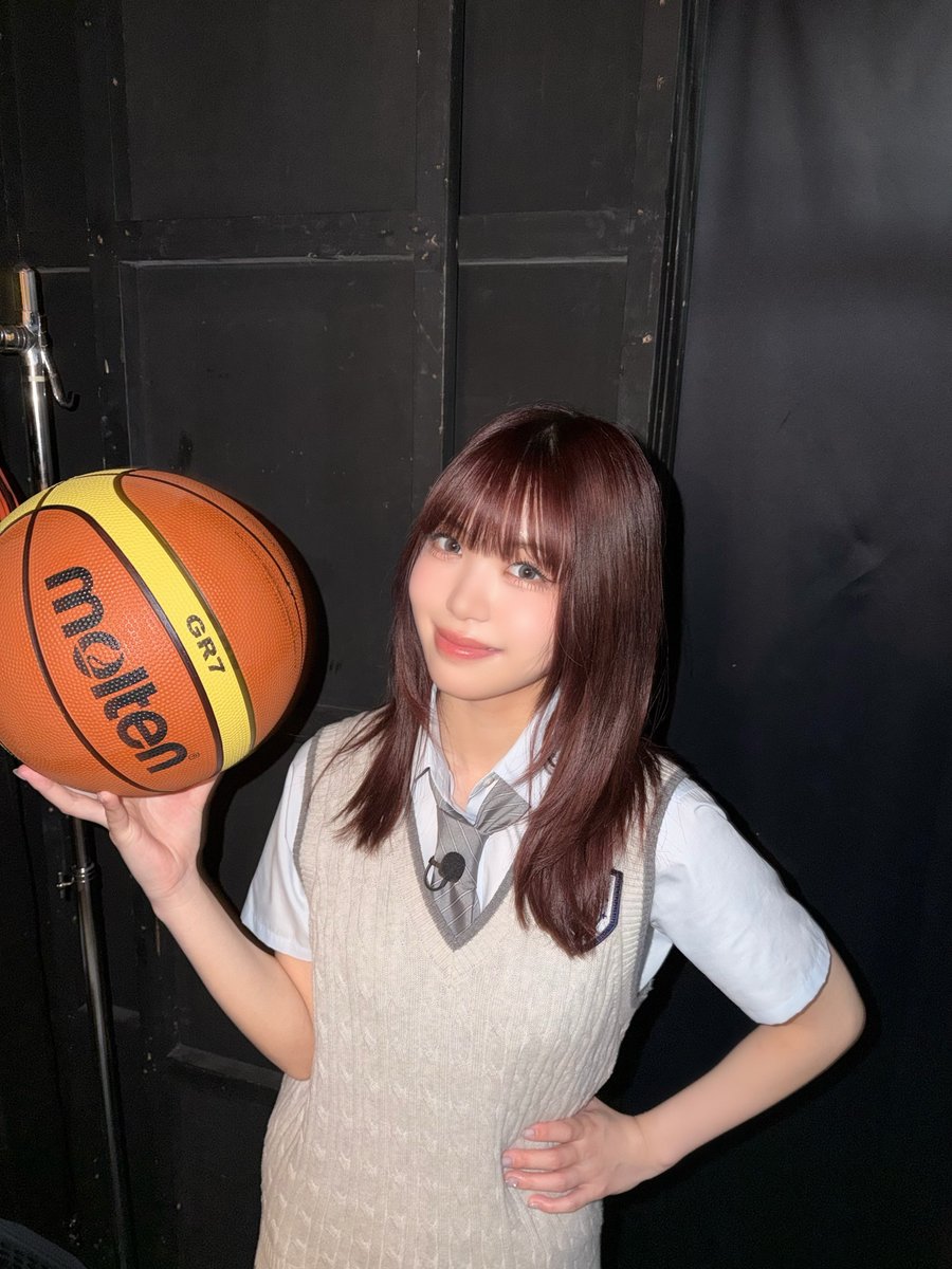 official__ME_I_'s tweet photo. ME:Iの会いにきたよ！#17 8月9日放送です！
みんなで劇しました！！！楽しかったです✨
みてねん🧡

@meiainikitayo
#ME_Iの会いにきたよ
#TSUZUMI
#ME_I #ミーアイ https://t.co/8rARd5lM6k