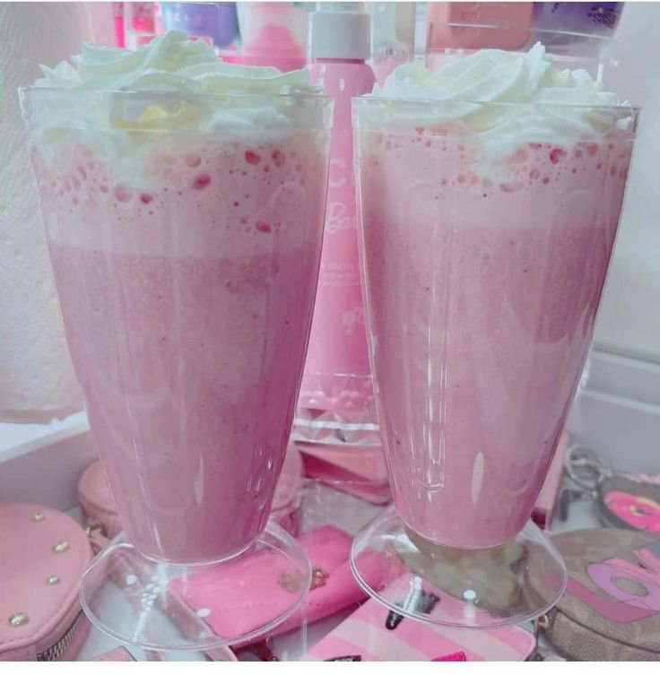 aeiyecn's tweet photo. i love pink drinks sm !!! ૮ ․ ․ ྀི💗ა https://t.co/jll9u1ZKKc