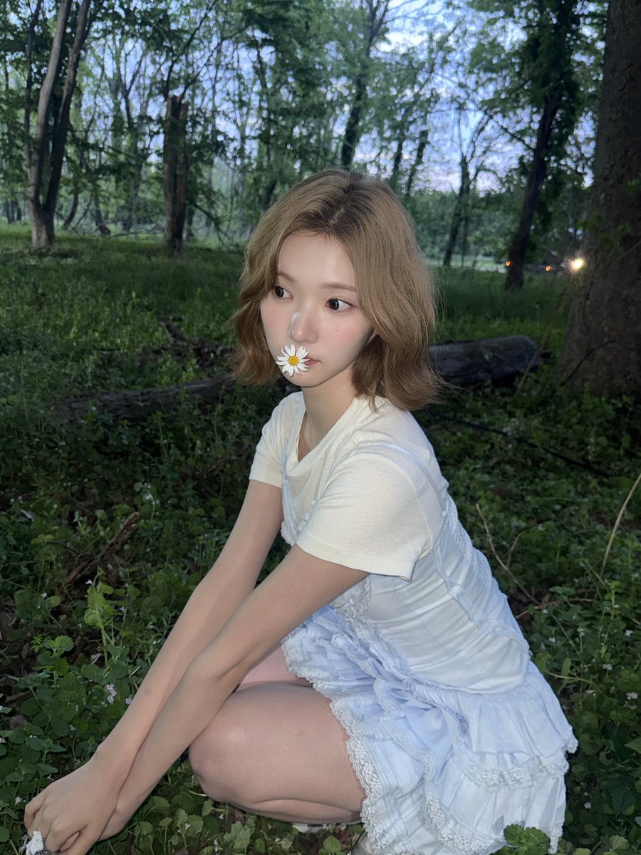 H2H_INA's tweet photo. 260808 #JIWOO weverse post

🩵🌼🪽💭

#Hearts2Hearts #하츠투하츠 #H2H
@Hearts2Hearts https://t.co/ItF8nn7K5k