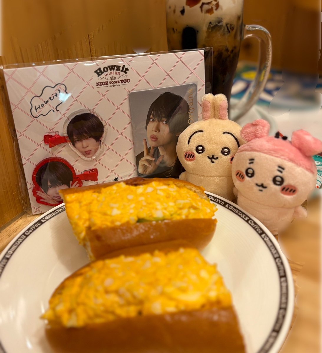 yokoPlNKy's tweet photo. 招かれない現場のグッズを買うわたし
健気なオタクじゃね？←自分を慰める https://t.co/ymsEb0cAzJ