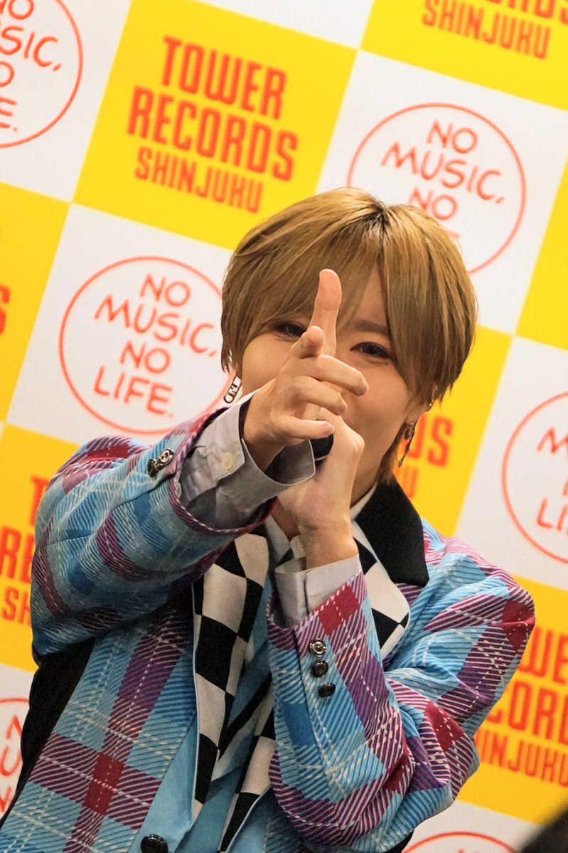 K___a0327's tweet photo. 2026.07.30 タワレコ新宿🎤

 #成瀬敦志 (@miss_you1225 )
 #甘党男子 

神奈川が生んだ2次元フェイス(ง ˘ω˘ )ว https://t.co/vqhUsf9nBO