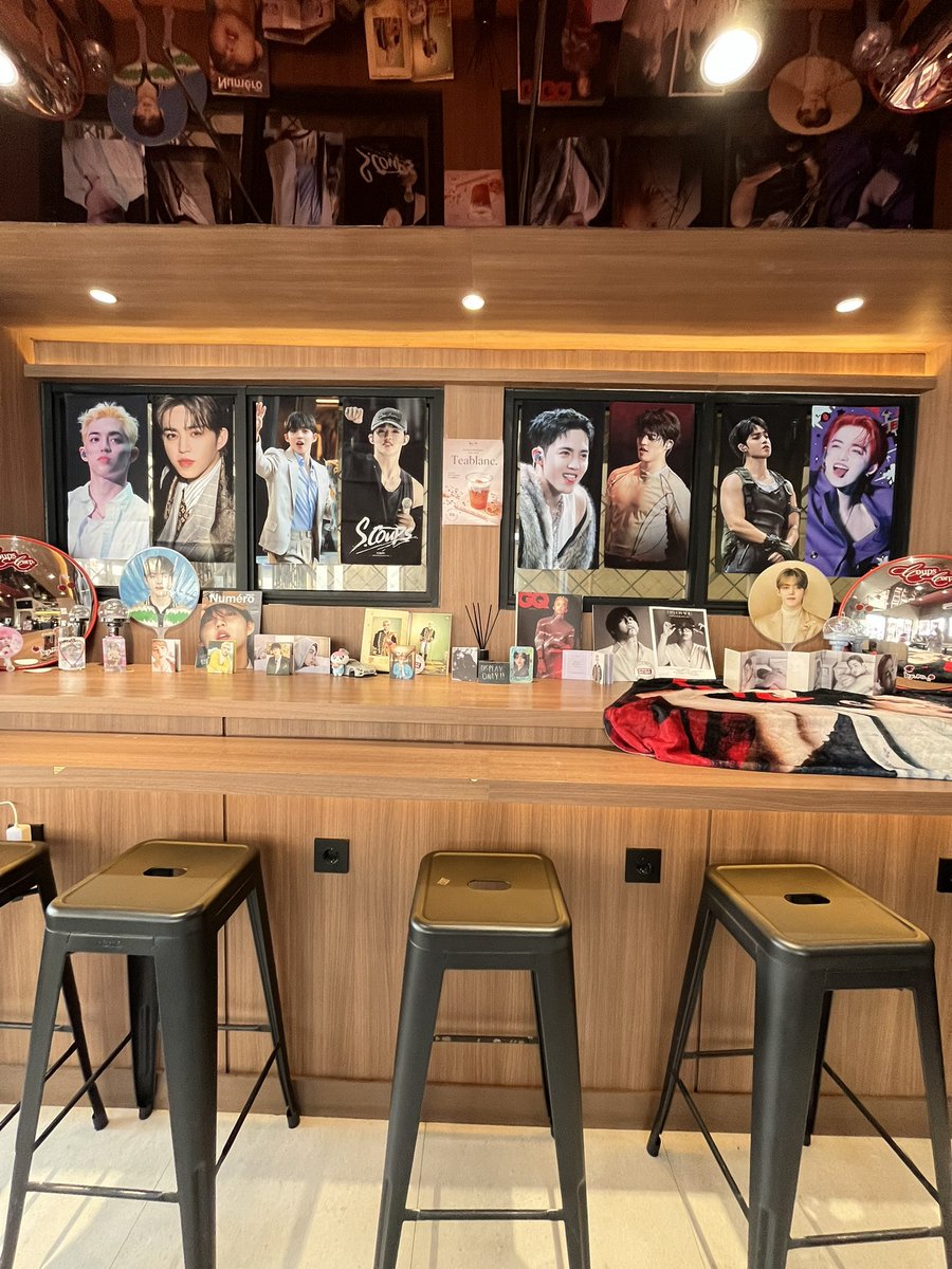CherryLegacy's tweet photo. 🚨 THE OFFICE IS NOW OPEN! 🚨

Coffee Break with the Boss has officially started. ☕️👔❤️

The Boss is waiting. The coffee is ready. And our employees are officially clocked in.

See you at https://t.co/UgHneVVmLy! ✨ https://t.co/1rUsIqKJZp