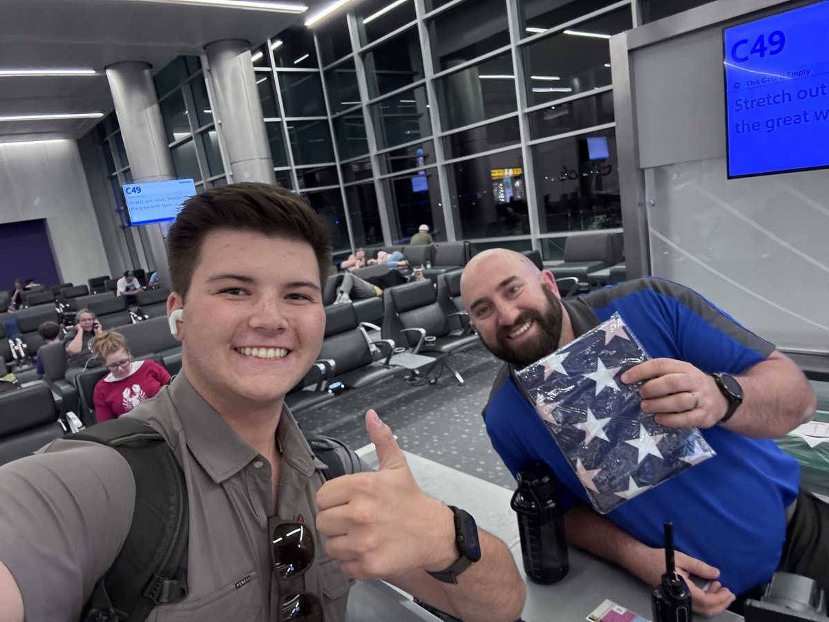 Merica2024's tweet photo. Flight delay? Not a problem.

Perfect time to ask people if they’d like to check their voter register status and pass out American Flags!

You can check your voter registration status NOW at https://t.co/GP8aMjROs5 🇺🇸 https://t.co/UslVgNWpSp