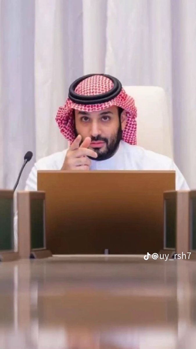 abosafar8's tweet photo. @mes_alshamsi هذا القائد وهذا الزعيم الله يحفظه ويطول عمره https://t.co/2Fu6dQ465s
