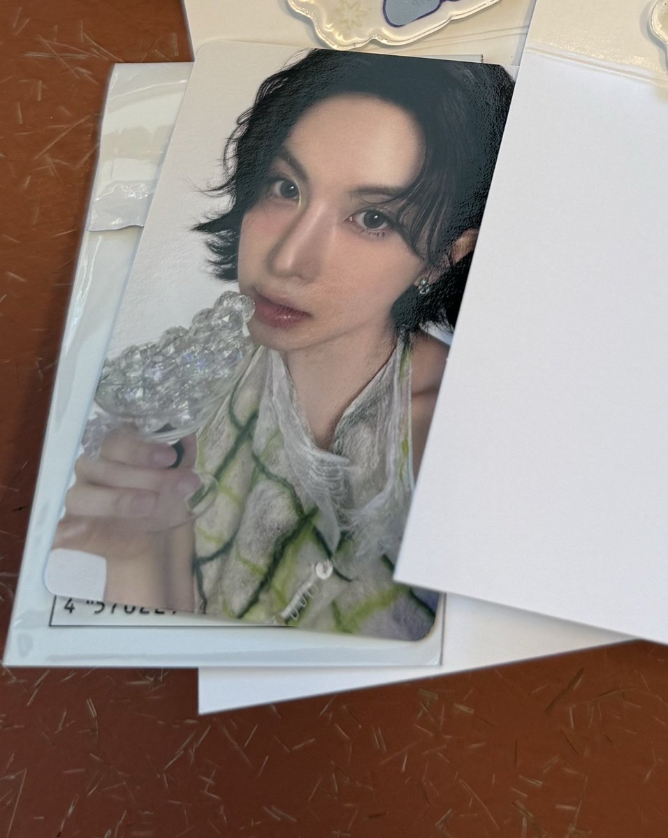 jujutangerine_'s tweet photo. NMIXX エンミ　交換 1万円 グッズトレカ

譲】ベイ
求】ギュジン

本日���日現地交換希望です、条件合う方いましたら気軽にお声掛けください🙇🏻‍♀️ https://t.co/rpmWAe1RrS