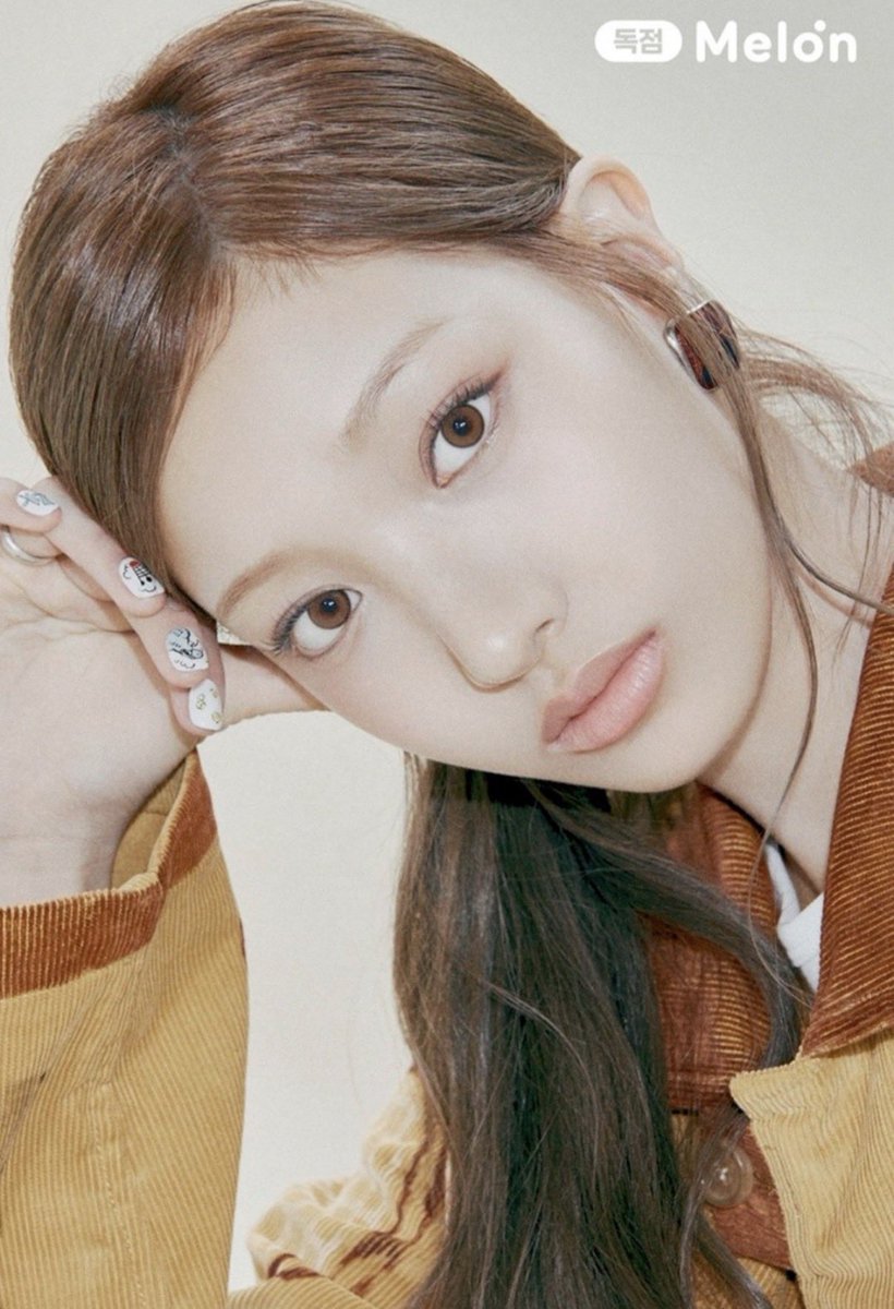 parkseoyeonpic's tweet photo. 𑣲⋆｡˚ ⋆꩜｡
#TUIDE #튜이드 #SEOYEON #서연 https://t.co/bdBhW7h1Aa