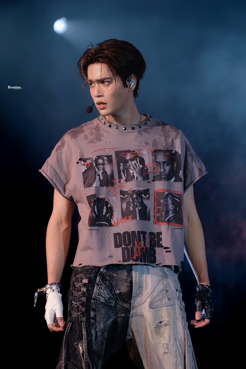 BemineUU_'s tweet photo. ᜊ พี่จิรันทั้งใจ ⛓️‍💥🤟🏻

JUNIORMARK ONCE SUNNYMOON
#JuniorMarkConcertD1
𓏔 @Markjrtn #markjrtn
#JuniorMark #จูเนียร์มาร์ค https://t.co/bYPuEe5S22