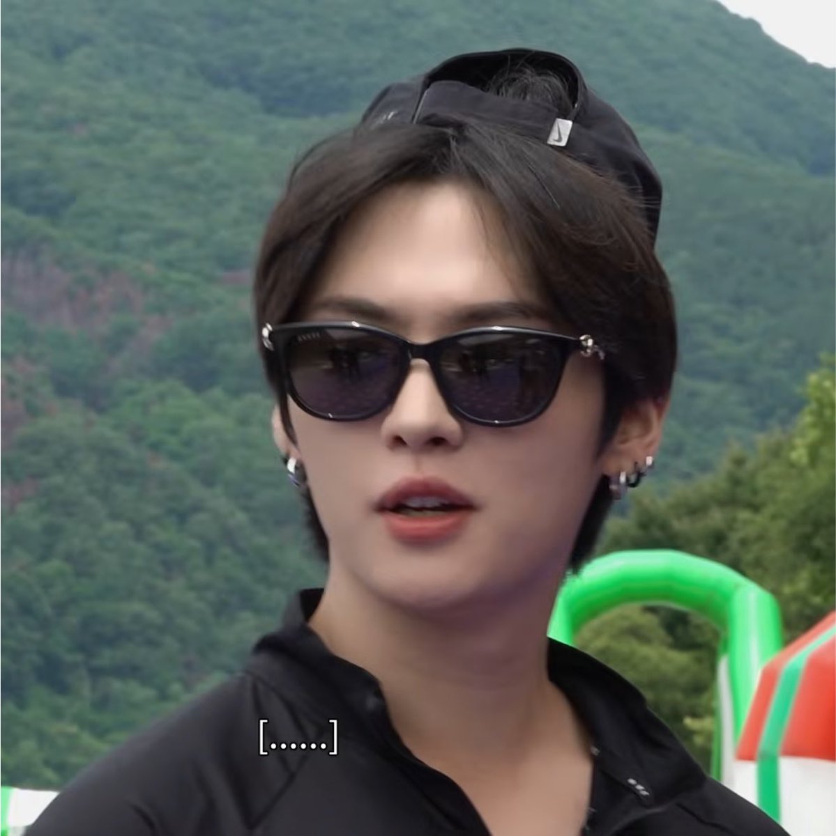 csnjwy's tweet photo. god save me.. or no please dont… https://t.co/p08aSIGkpX