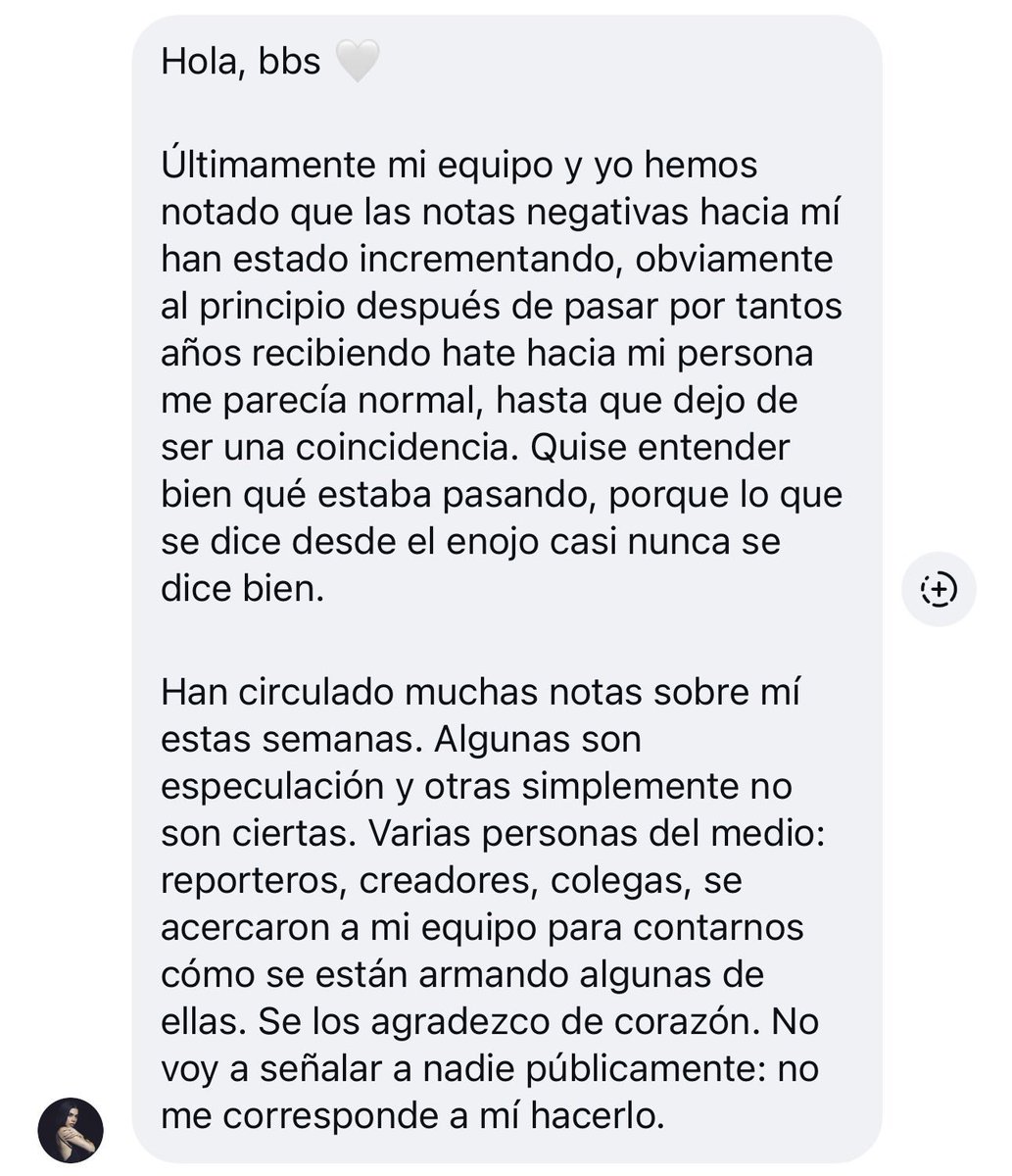 KeniaOsUniverse's tweet photo. Kenia Os confirmó que un grupo de personas le están pagando a la prensa para crear notas negativas sobre ella.

KENIA OS MERECE RESPETO https://t.co/YLw2wzXFND