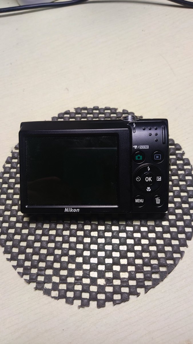 kepolo0309's tweet photo. NIKON COOLPIX S2500
Minus: Sedikit bercak putih bagian layar (tidak mempengaruhi hasil foto) Selain itu aman
Kelengkapan: Pouch Kamera+Kabel charger+Memori 8GB

HARGA? 750K NET BU
t. wtb wts digicam kamera pocket nikon sony canon ixus fujifilm kodak casio
#wts #wtb #zonauang #bu https://t.co/SOyuPU4BRN