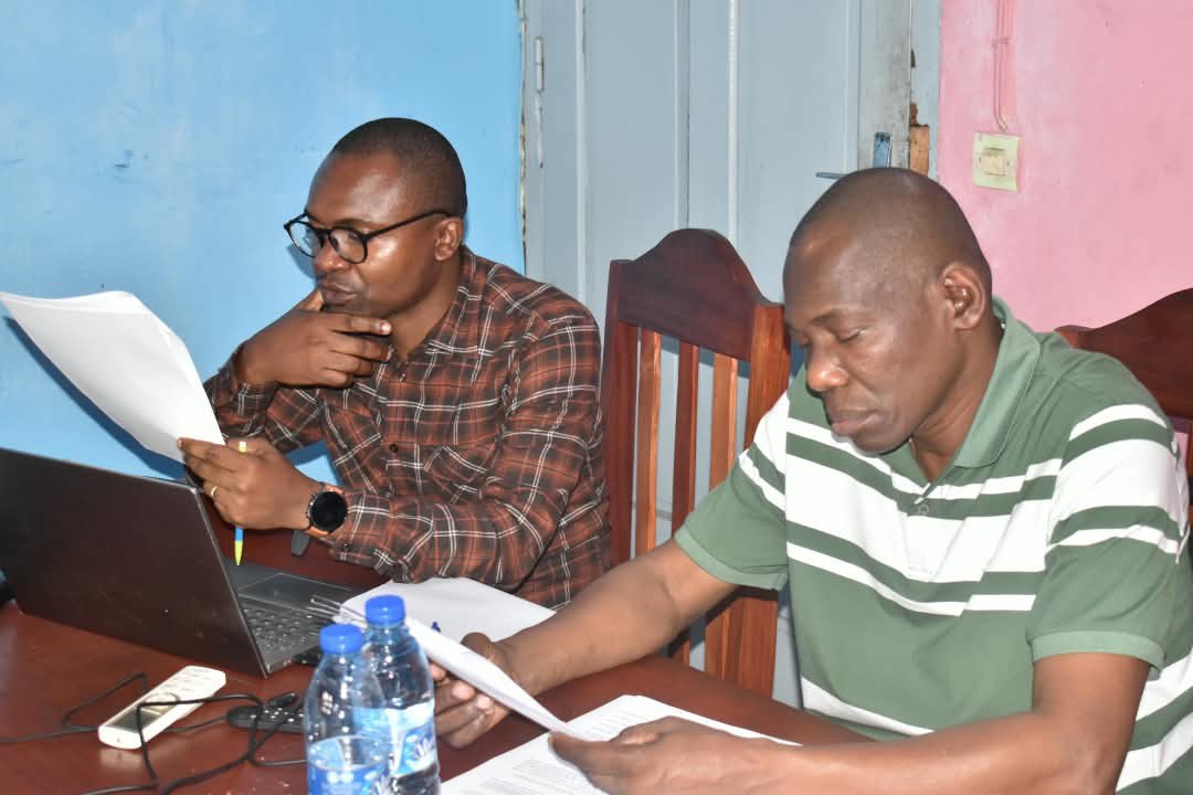 forum_l56821's tweet photo. Le FGDH, avec l’appui de ClientEarth, a organisé le 8 août à Brazzaville un atelier sur la loi n°1-2026 portant Code minier. Les échanges ont porté sur les droits des communautés locales et autochtones ainsi que les priorités de plaidoyer pour une gouvernance minière durable. https://t.co/R2NMafFW5W