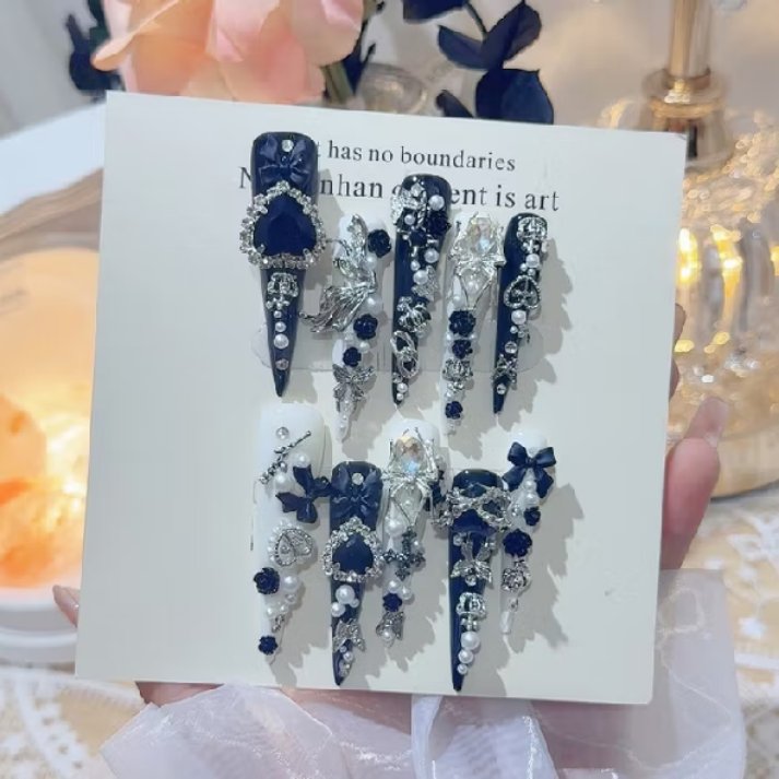 lukpla1378's tweet photo. ✨ เล็บปลอมสาวแกล สไตล์โลลิต้า อะไหล่อลังการ งานแฮนด์เมด ✨
รวมลายสวยๆ เพชรคริสตัลจัดเต็ม งานประณีต ไซส์ M ฟรีอุปกรณ์ครบเซต 💅

👉 สั่งซื้อ: https://t.co/PkbJfQeoqh
 
#เล็บปลอม #สาวแกล #โลลิต้า #งานมือ #เล็บสวย https://t.co/EGSjrttENI