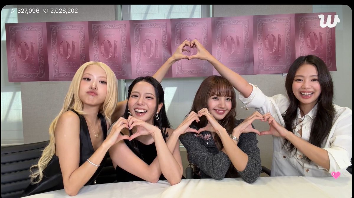 ParelazZ's tweet photo. ทุกคนโตขึ้นมากๆเลย น่ารักกันเหมือนเดิม 🖤💖
ปล. น้องลิซน่ารักมาก���กกก https://t.co/LmbLIKbh0l