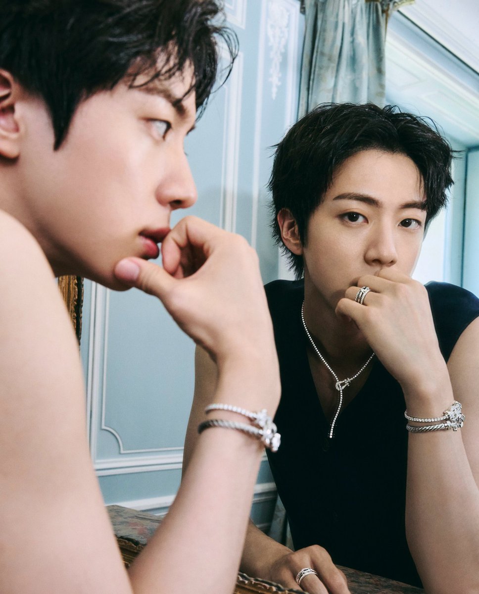 JP_Jinfanbase's tweet photo. 写真家チャン・ジョンウ氏のInstagram投稿（透かしなし版）

“BTS Jin for ELLE Korea, August 2026 — Paris.”

JIN FOR ELLE KOREA  
#JinxELLEKorea #JinxFREDJewelry
#Jin #FREDJewelry @FREDjewelry https://t.co/KqiZjtUkv5