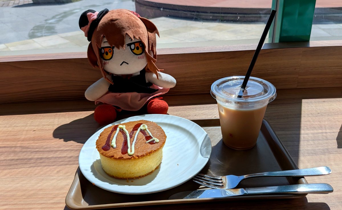 8947Andy2's tweet photo. ATCでゆったりブレークタイム
#カフェぬいちゃんと���レークタイム https://t.co/sfcbtIJgZ6