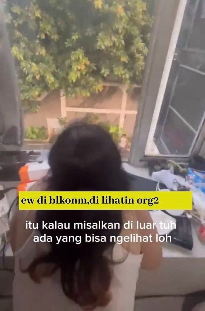 Alvaro62385694's tweet photo. Eww di balkon biar di lihat orang
https://t.co/cl6kn0PPZd

https://t.co/7xoAJ9dLZi

https://t.co/zs7ACrmMOk

https://t.co/hDN3xnpZHs

Idzez PSSI Maluku ASEAN Cahya Herdman Haye Eliano Wasit ASEAN Ridho Singapura indo viral https://t.co/X0nVdZiePM