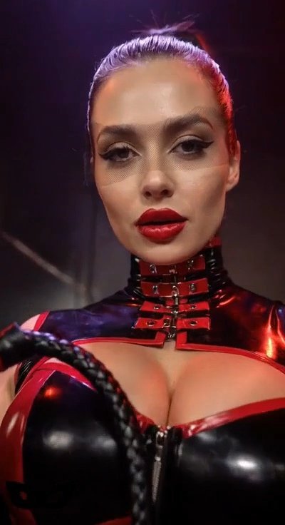 Zorro638's tweet photo. 🖤 #LatexEvil #LatexColor #fantasy #goodmorning #bonjour #buendía #GoodMorningX #HappySaturdayAll #HappyWeekendAll ❤️ https://t.co/KHFSHrKmbu
