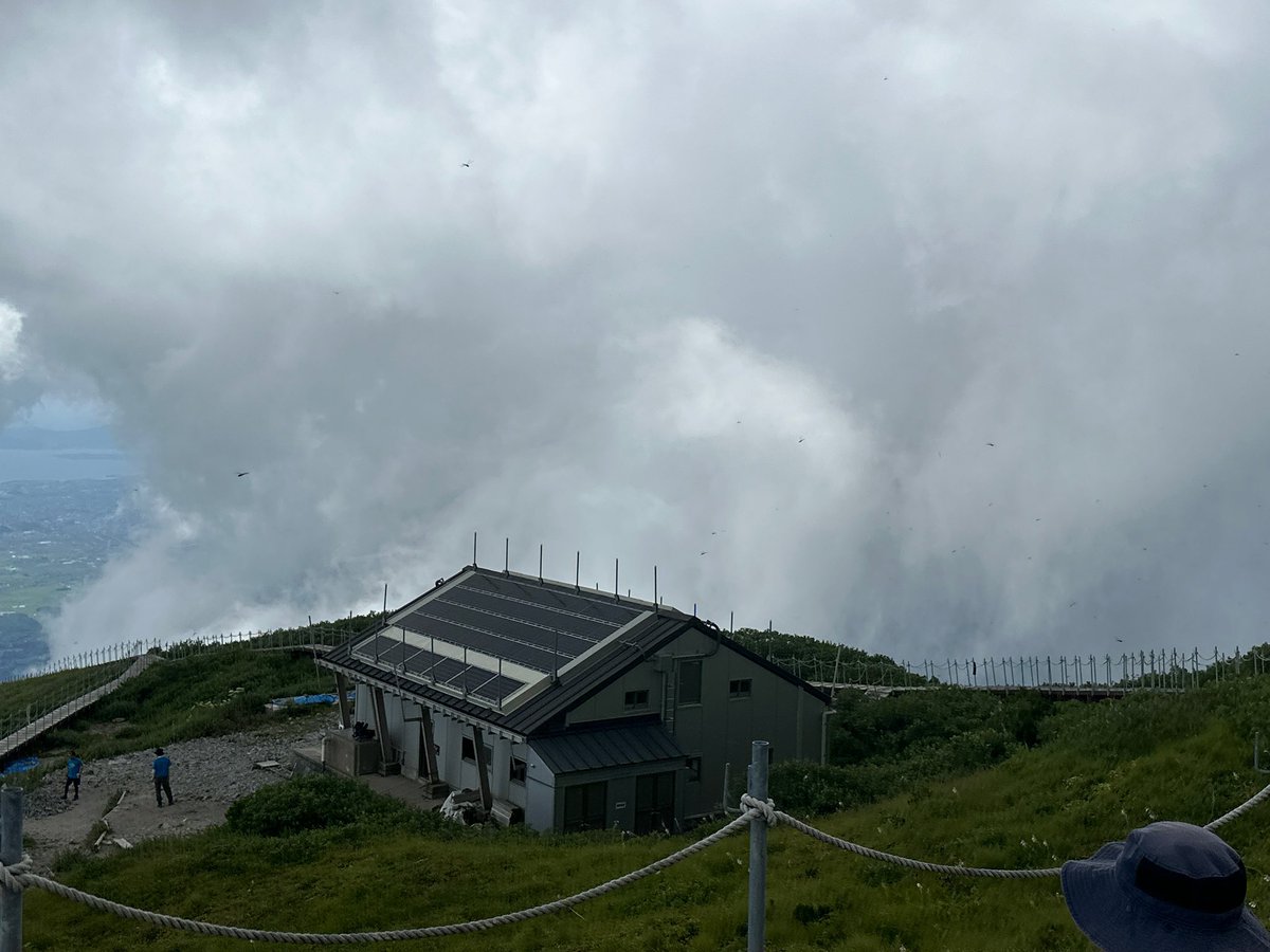 doukeshi_m's tweet photo. 登頂⛰️ https://t.co/0Ti1F0rJwV