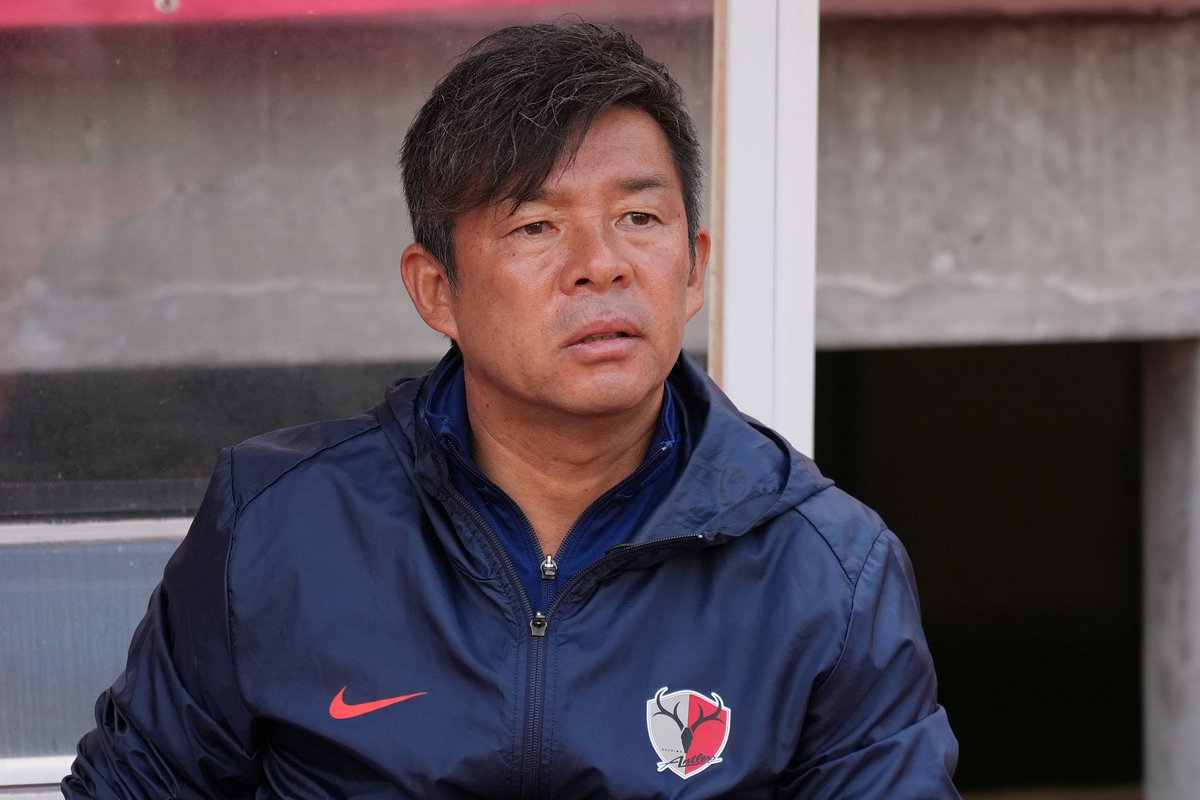eyangideralam's tweet photo. @ainurohman mungkin sosok ini cocok untuk timnas, pelatih yg terkenal dengan determinasi cepat dan bertahan yg  solid  lbh paham sepak bola asia dan cakap mematangkan pemain muda.  krn sekali lg  terus naturalisasi bukan solusi! https://t.co/20wy2QXUzt