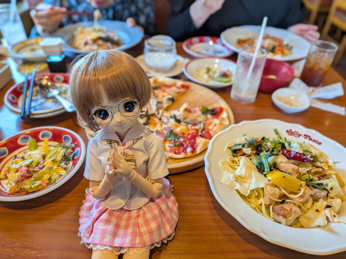 pretty_curedoll's tweet photo. Ψ( 'ч' ♡)ŧ‹"ŧ‹"ŧ‹"ŧ‹"
#うちのこかわいい
#DOLLCE
#ドールオーナーさんと繋がりたい
夏休み中にダイエット…
…出来そうに(・д・。)ナイッ =(。・д・)ナイッ https://t.co/zF1SI1gW9Q