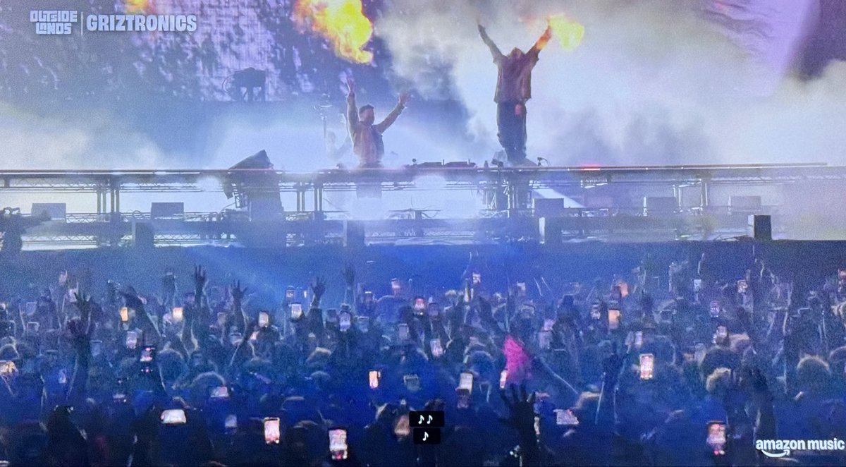 audibledesigns's tweet photo. Griztronics just wrecked Outside Lands
Bass + funk pure chaos in Golden Gate Park. 🔥 #OutsideLands #Griztronics #OSL2026 #GRiZ #Subtronics #BassHead https://t.co/WbPhM6owBA