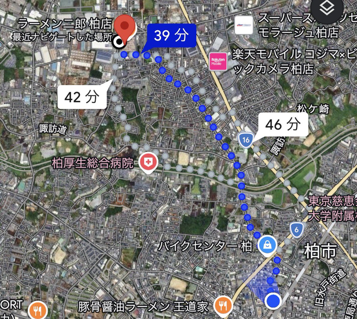 oka_deesu's tweet photo. 冗〜談じゃない暑さやけど歩いてみる🚶‍♀️ https://t.co/jhpoAIxoLV