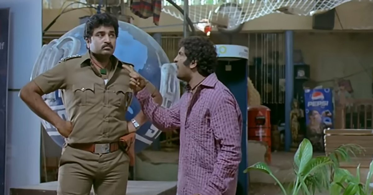 CelluloidConve2's tweet photo. Classy, Rich family man
Soft spoken
Mad about cars
Trained Shooter
Embraces natural gray

Inspector Venky, Neenga kaatnadhallam vachi paakum bodhu Vishwanathan dhan AK va? https://t.co/eUHPOrMNhH